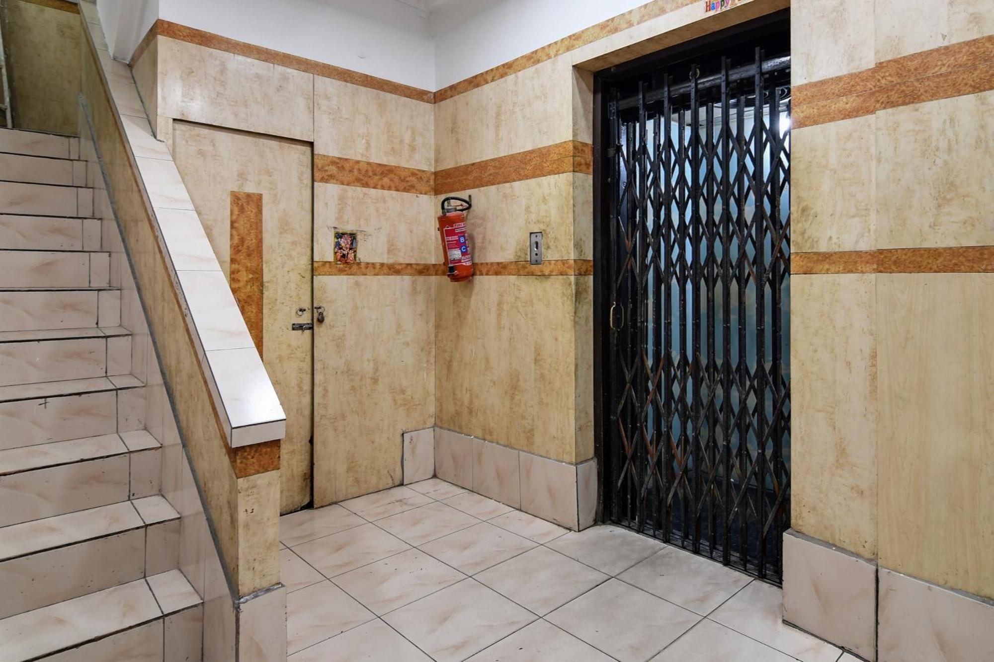 Hotel O Dinar Kalkuta Zewnętrze zdjęcie